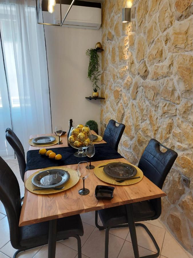 Split Luxury Oasis Apartment ภายนอก รูปภาพ